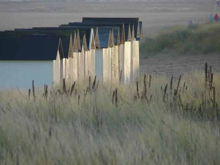 Studio Rivahome Ouistreham Exterior foto